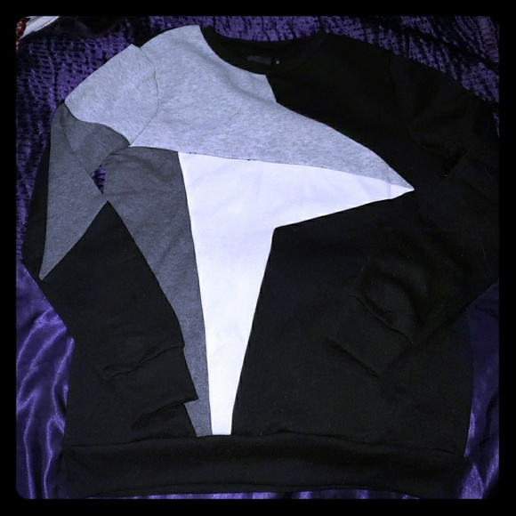 Other - Mens slim fit sweater